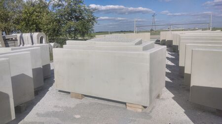Klinika betonu ogrodzenie betonowe